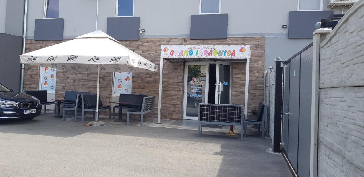 Dnd-X Hotel Pancevo Exterior photo